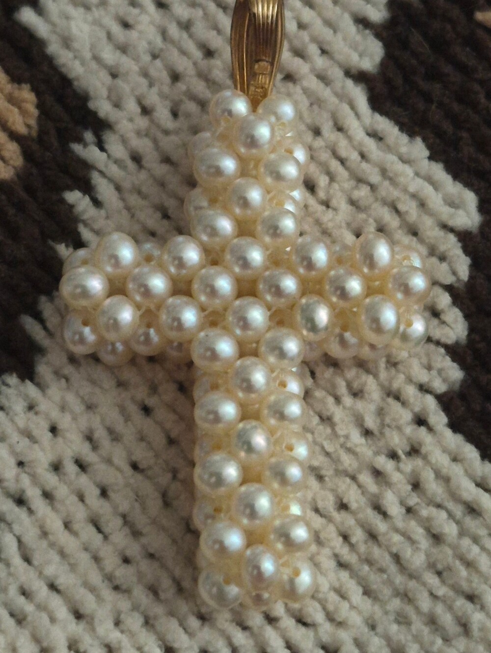 Lee Sands Hand-Woven Freshwater Seed Pearl Cross Pendant Vintage 1.5" Long